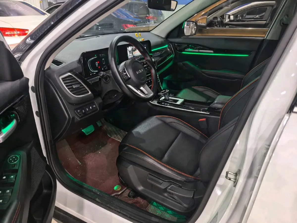 2023 Kia Seltos 1.5L 115HP L4 CVT,autocango,china used car exporter,china ev exporter,chinese used car exporter,chinese used ev exporter