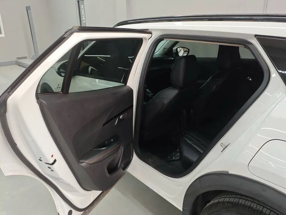 2020 Peugeot 2008 1.2T 136HP L3 6DCT,autocango,china used car exporter,china ev exporter,chinese used car exporter,chinese used ev exporter