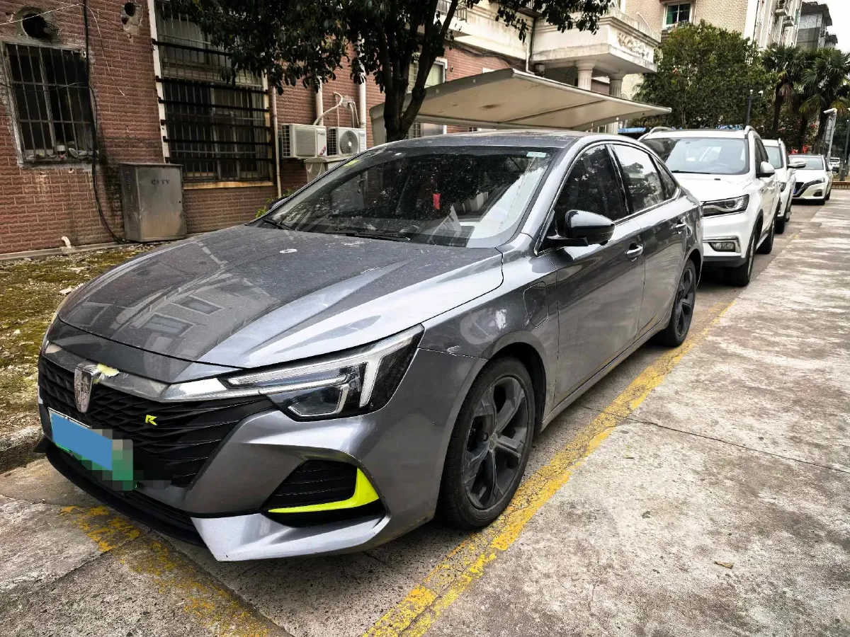 2020 Roewe i6 MAX 1.5T 169HP L4 AMT PHEV,autocango,china used car exporter,china ev exporter,chinese used car exporter,chinese used ev exporter