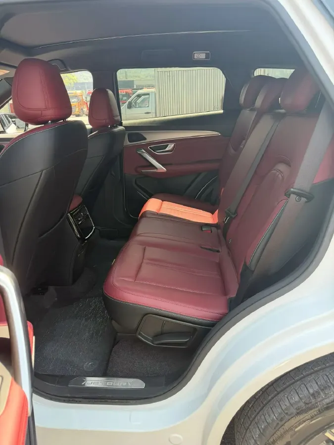 2025 Jetour X70 Plus 1.5T 156HP L4 6DCT,autocango,china used car exporter,china ev exporter,chinese used car exporter,chinese used ev exporter