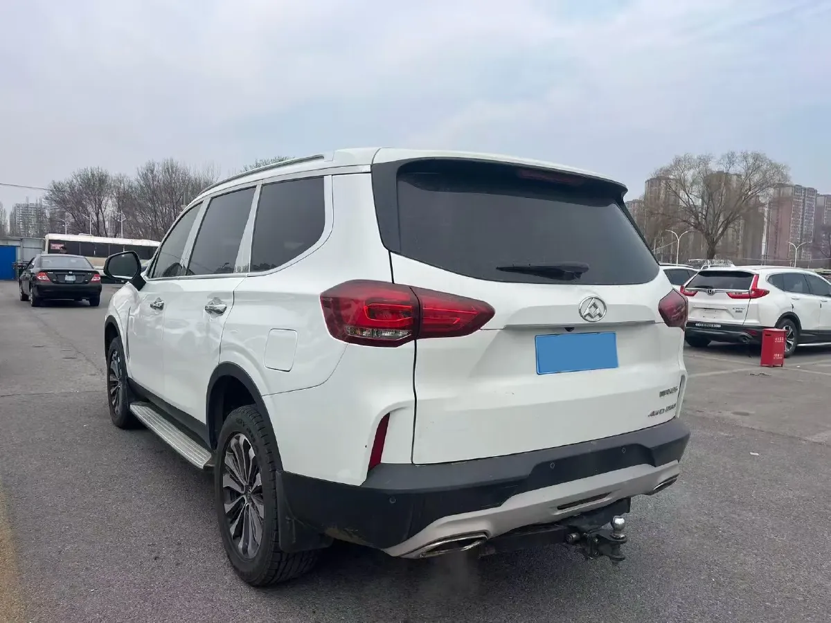 2017 MAXUS D90 2.0T 224HP L4 6AT,autocango,china used car exporter,china ev exporter,chinese used car exporter,chinese used ev exporter