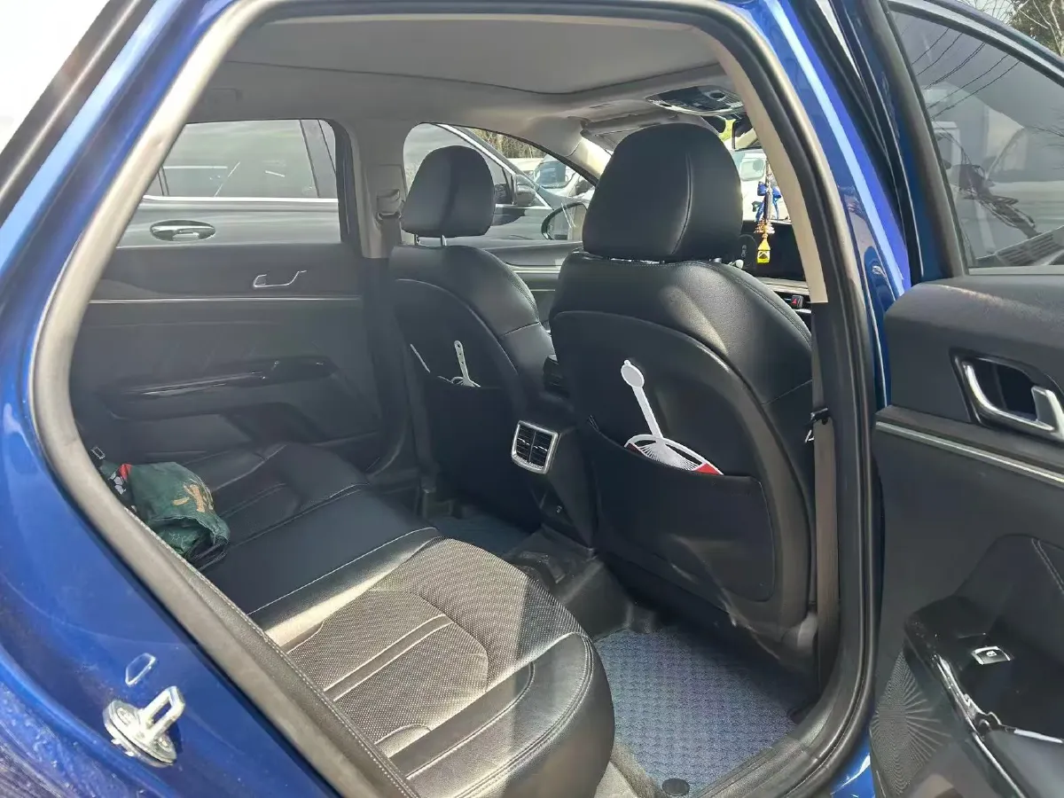 2020 Kia K5 2.0T 240HP L4 8AT,autocango,china used car exporter,china ev exporter,chinese used car exporter,chinese used ev exporter