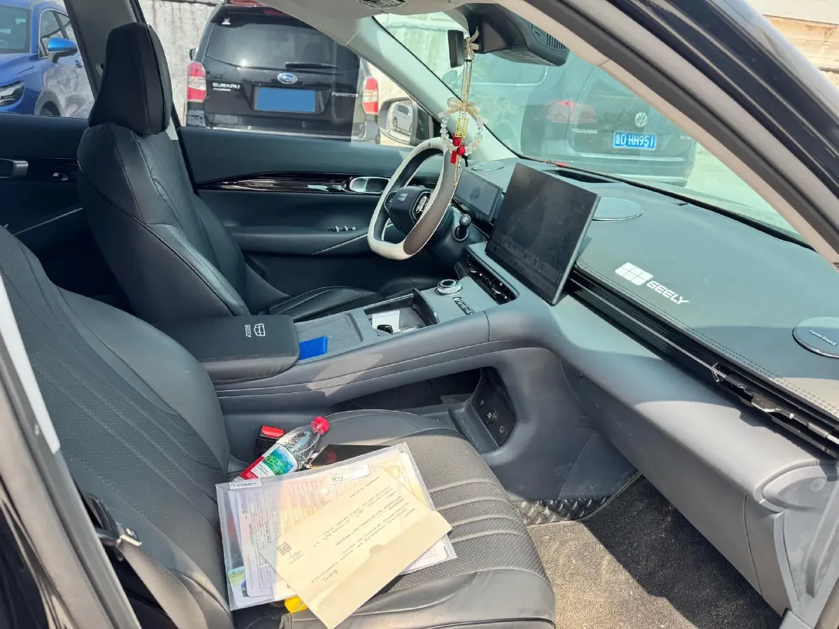 2026 LanDian E5 PLUS 1.5L 95HP L4 E-CVT PHEV,autocango,china used car exporter,china ev exporter,chinese used car exporter,chinese used ev exporter