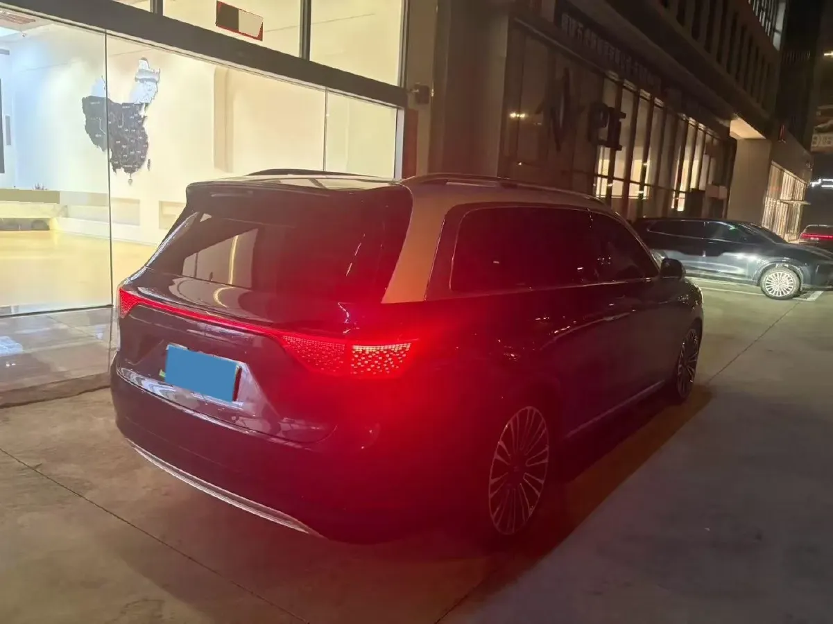 2024 AITO AITO M9 1.5T 152HP L4 REEV 42KWH,autocango,china used car exporter,china ev exporter,chinese used car exporter,chinese used ev exporter