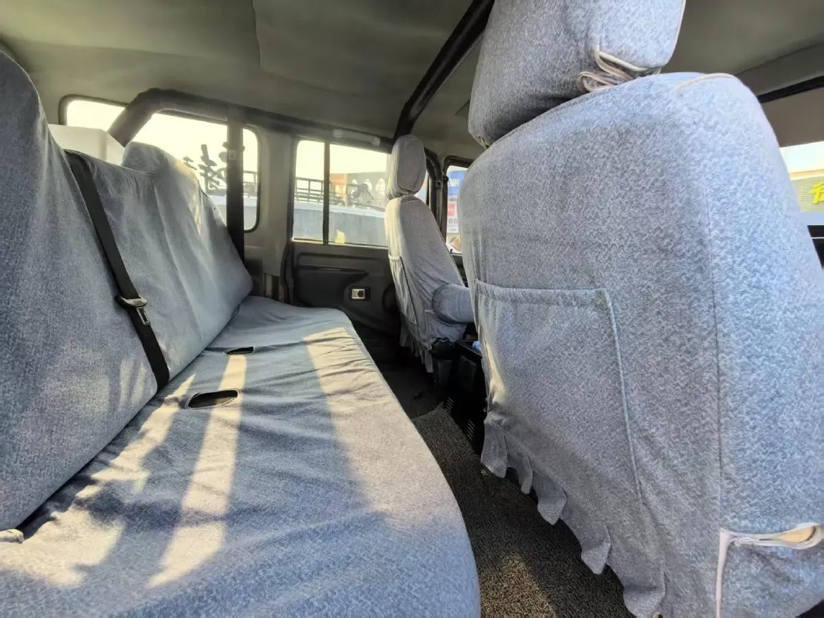 2016 BAW 212 2.0L 102HP L4 5MT,autocango,china used car exporter,china ev exporter,chinese used car exporter,chinese used ev exporter