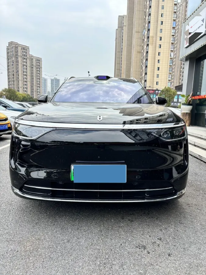 2025 AITO AITO M8 REEV 160HP REEV 53.4KWH,autocango,china used car exporter,china ev exporter,chinese used car exporter,chinese used ev exporter
