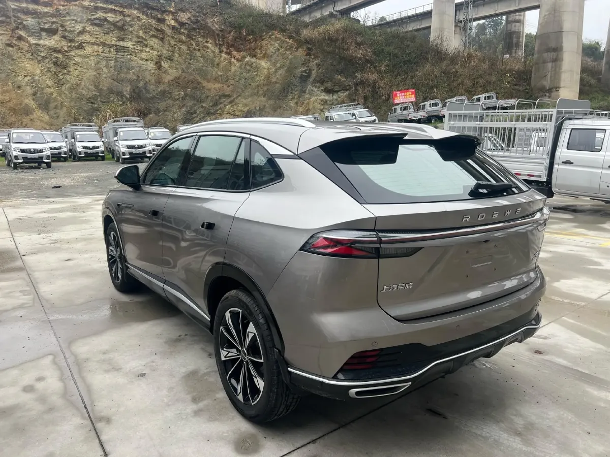2023 Roewe RX5 1.5T 188HP L4 7DCT,autocango,china used car exporter,china ev exporter,chinese used car exporter,chinese used ev exporter