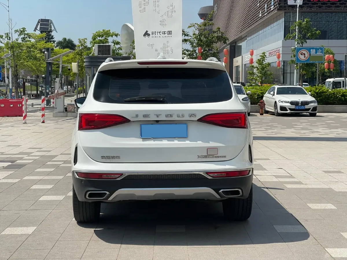 2020 Jetour X90 1.6T 197HP L4 7DCT,autocango,china used car exporter,china ev exporter,chinese used car exporter,chinese used ev exporter