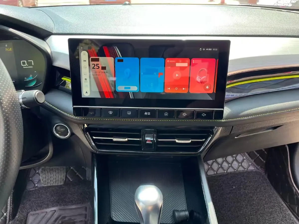 2021 Roewe i5 1.5L 120HP L4 CVT,autocango,china used car exporter,china ev exporter,chinese used car exporter,chinese used ev exporter