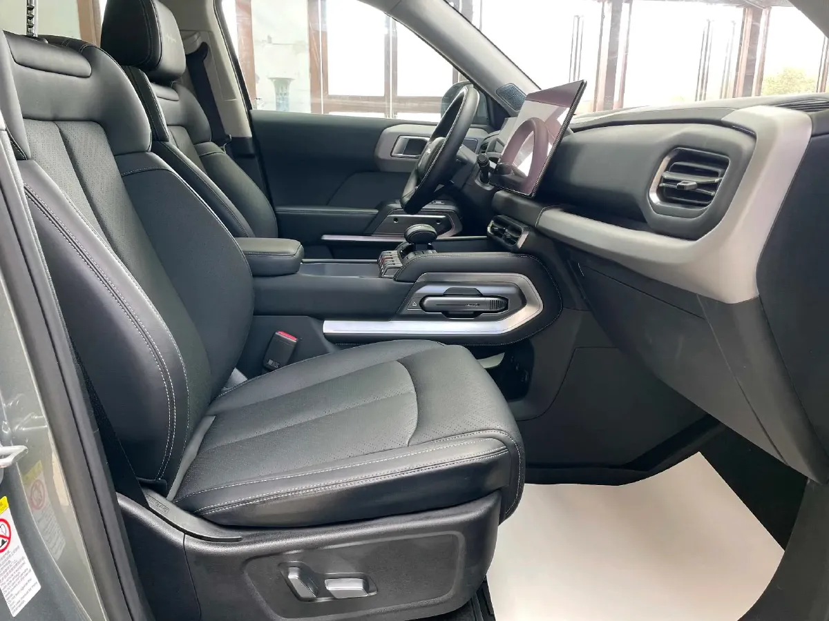 2025 FangChengBao Tai 3 BEV,autocango,china used car exporter,china ev exporter,chinese used car exporter,chinese used ev exporter