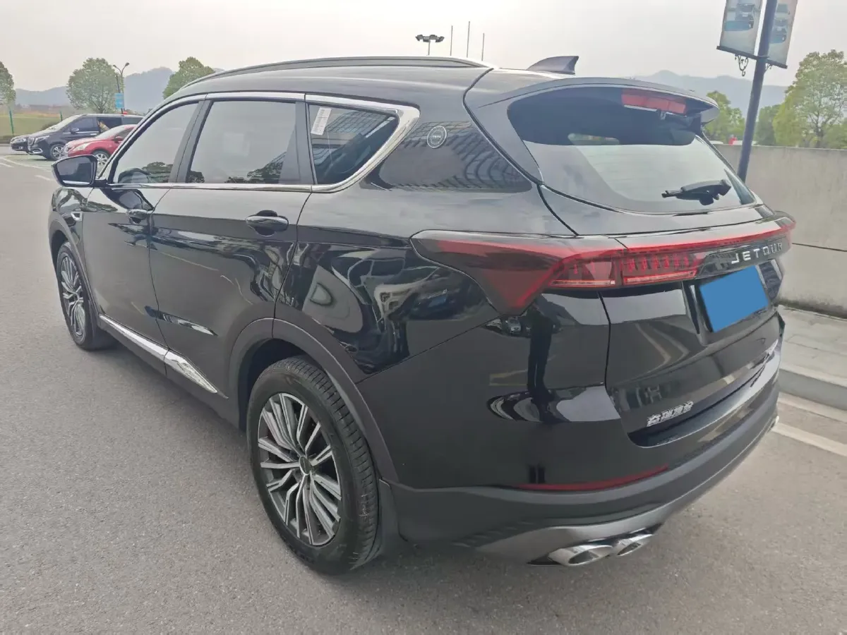 2024 Jetour X70 Plus 1.5T 156HP L4 6MT,autocango,china used car exporter,china ev exporter,chinese used car exporter,chinese used ev exporter