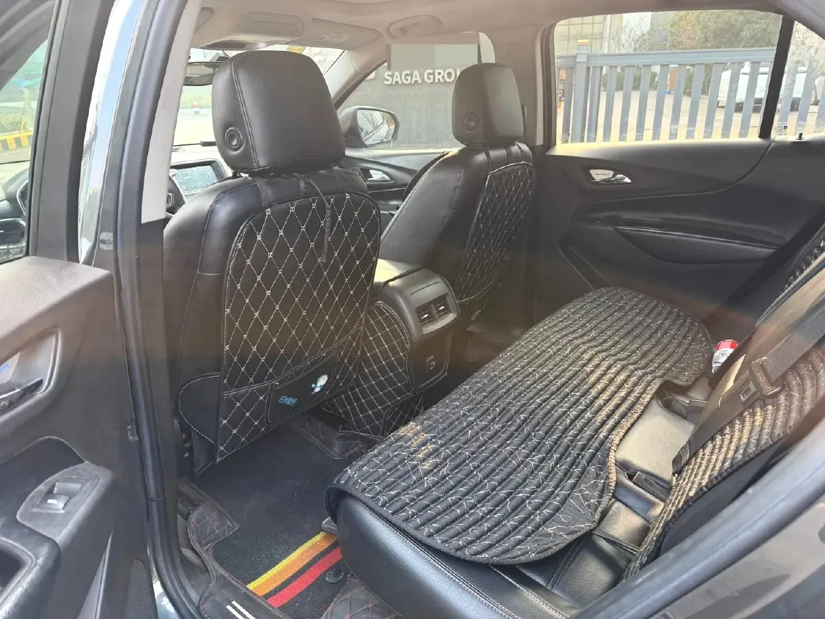 2019 Chevrolet Equinox 1.5T 180HP L4 6AT,autocango,china used car exporter,china ev exporter,chinese used car exporter,chinese used ev exporter