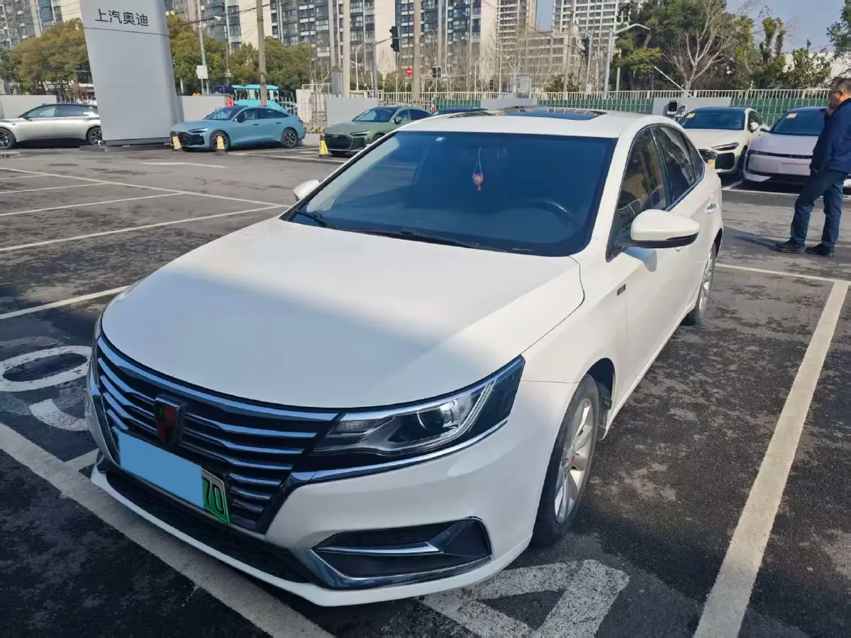 2017 Roewe i6 1.0T 125HP L3 2AT PHEV,autocango,china used car exporter,china ev exporter,chinese used car exporter,chinese used ev exporter
