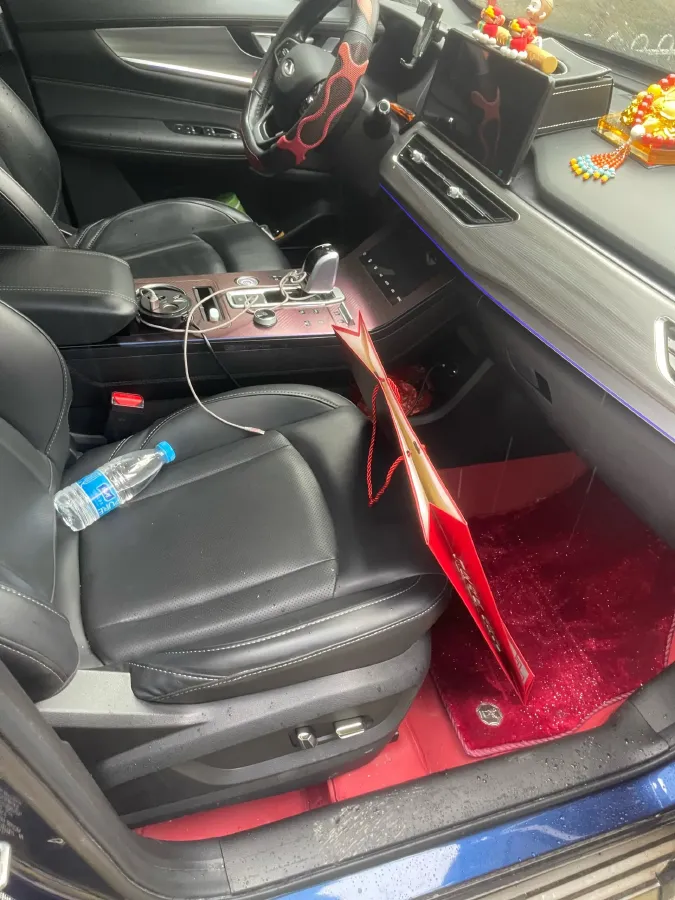 2021 Chery Tiggo 8 1.6T 197HP L4 7DCT,autocango,china used car exporter,china ev exporter,chinese used car exporter,chinese used ev exporter