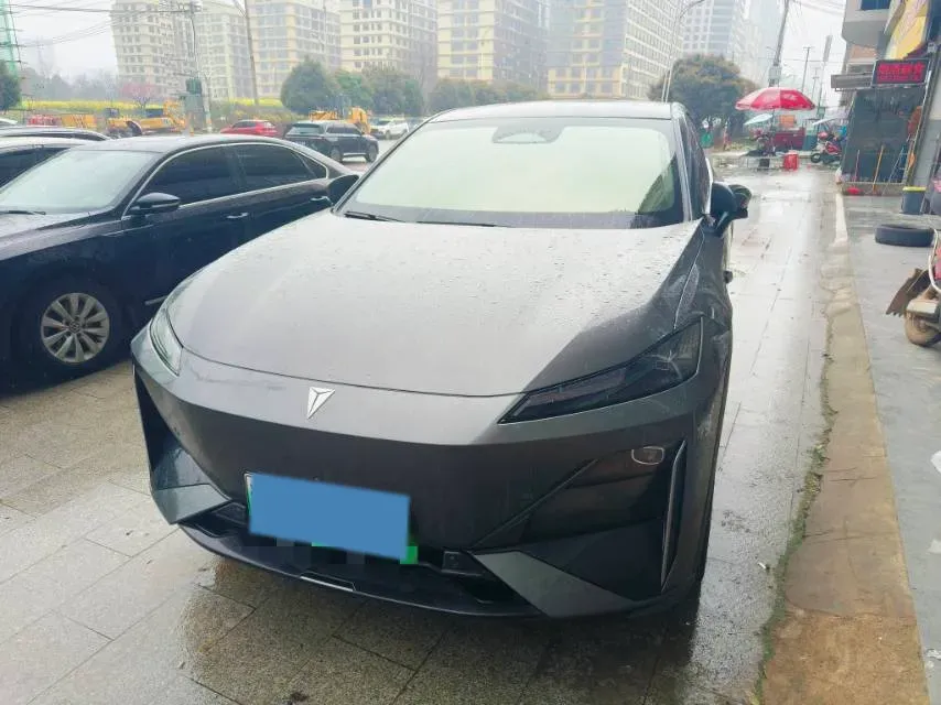 2024 JAC Refine RefineRF8 2.0T 253HP L4 8AT,autocango,china used car exporter,china ev exporter,chinese used car exporter,chinese used ev exporter