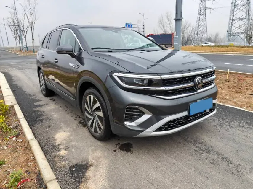 2021 Volkswagen Talagon 2.0T 220HP L4 7DCT,autocango,china used car exporter,china ev exporter,chinese used car exporter,chinese used ev exporter