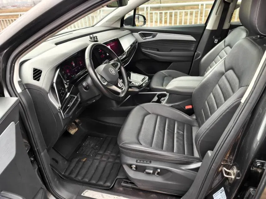 2021 Volkswagen Talagon 2.0T 220HP L4 7DCT,autocango,china used car exporter,china ev exporter,chinese used car exporter,chinese used ev exporter