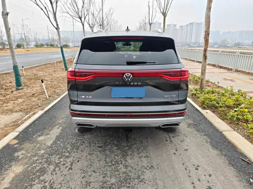 2021 Volkswagen Talagon 2.0T 220HP L4 7DCT,autocango,china used car exporter,china ev exporter,chinese used car exporter,chinese used ev exporter