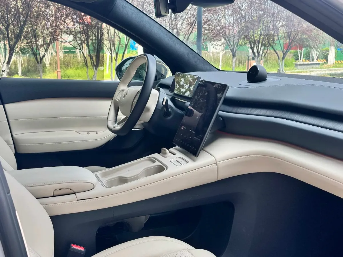 2024 NIO ES6 BEV 75KWH,autocango,china used car exporter,china ev exporter,chinese used car exporter,chinese used ev exporter