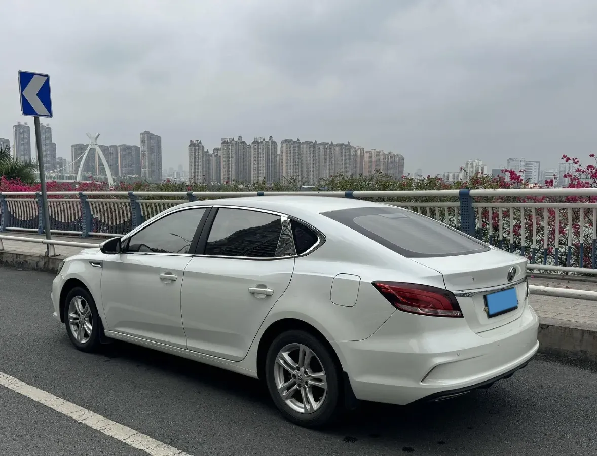 2017 MG MG6 1.5T 169HP L4 7DCT,autocango,china used car exporter,china ev exporter,chinese used car exporter,chinese used ev exporter