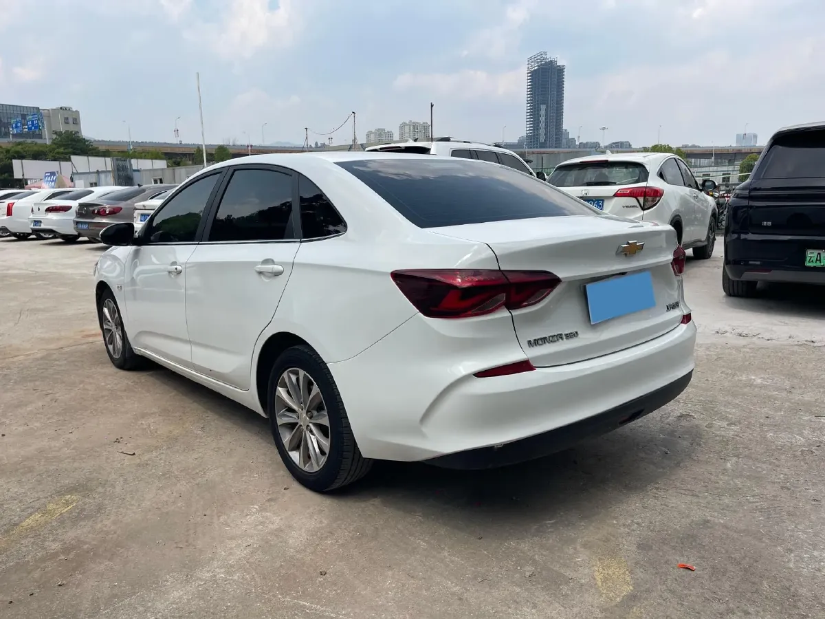 2022 Chevrolet Monza 1.5L 113HP L4 6AT,autocango,china used car exporter,china ev exporter,chinese used car exporter,chinese used ev exporter