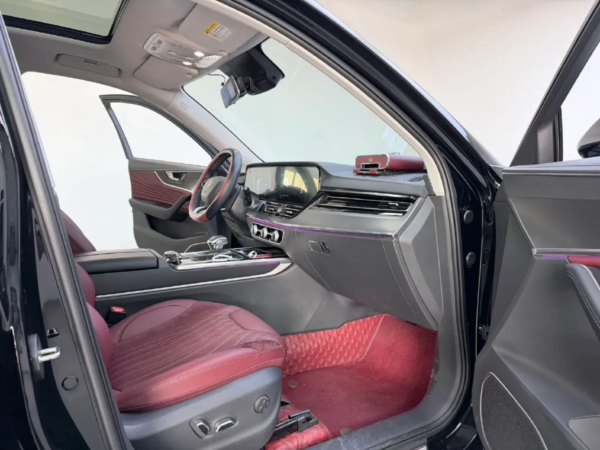 2023 HongQi HS5 2.0T 252HP L4 8AT,autocango,china used car exporter,china ev exporter,chinese used car exporter,chinese used ev exporter