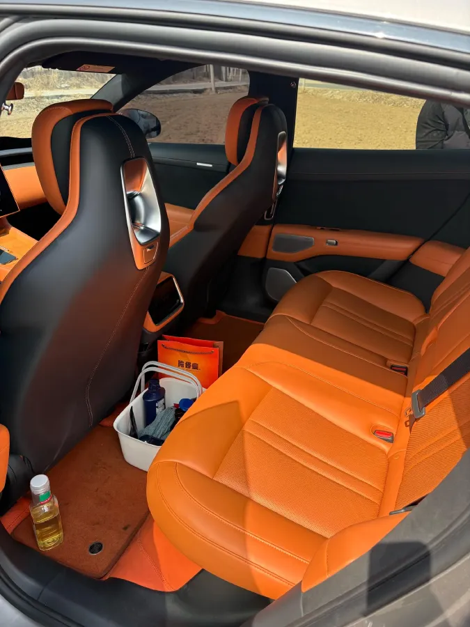 2025 MI YU7 BEV 101.7KWH,autocango,china used car exporter,china ev exporter,chinese used car exporter,chinese used ev exporter