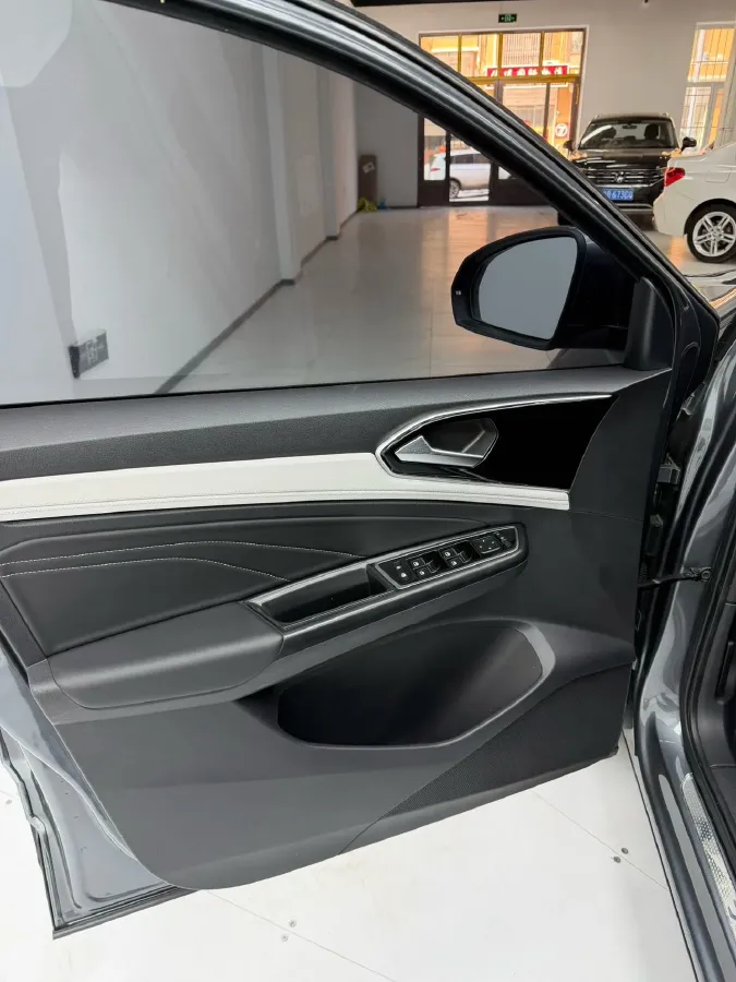 2022 Jetta VS5 1.4T 150HP L4 6AT,autocango,china used car exporter,china ev exporter,chinese used car exporter,chinese used ev exporter