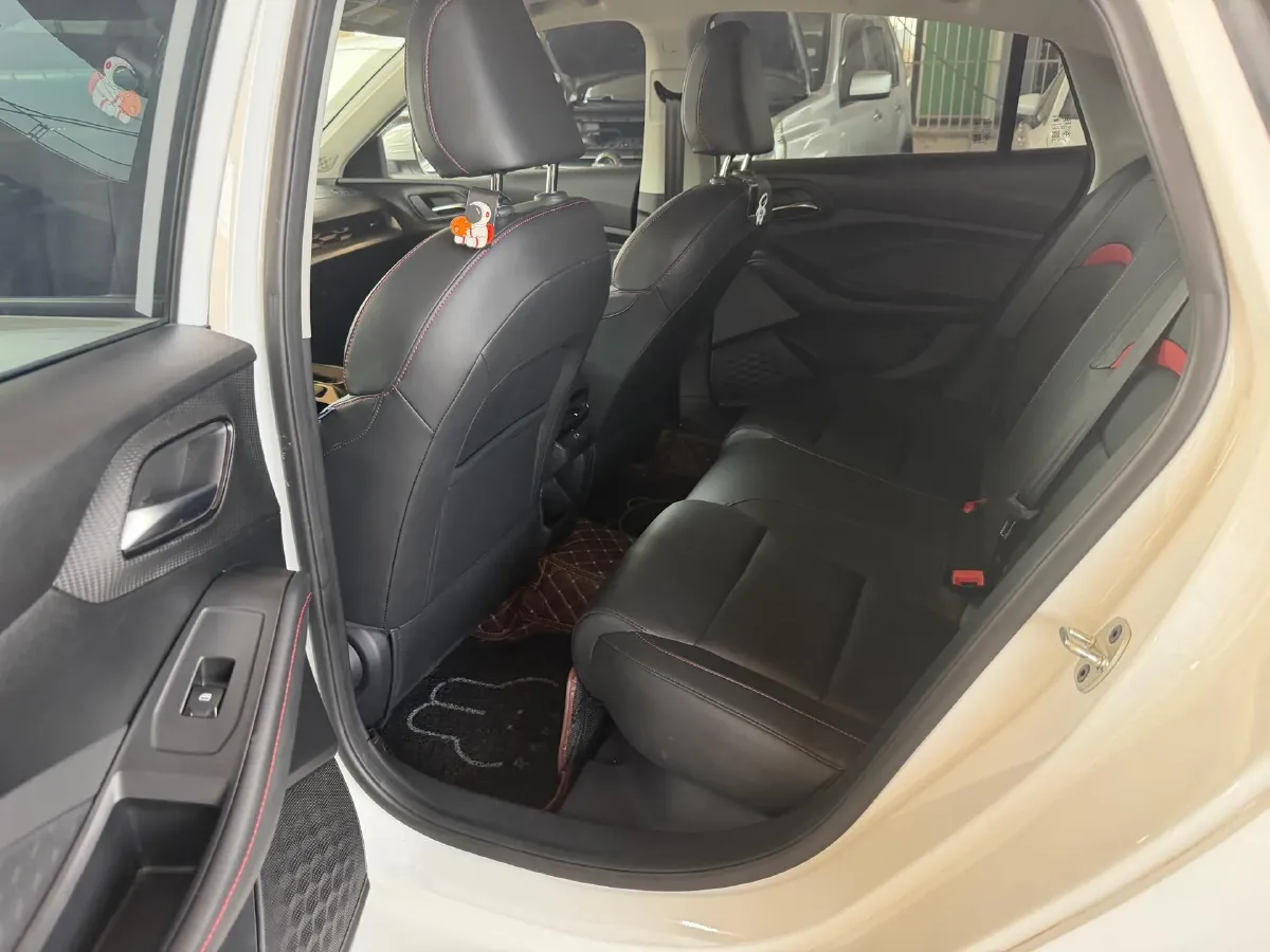 2021 MG 5 1.5L 120HP L4 CVT,autocango,china used car exporter,china ev exporter,chinese used car exporter,chinese used ev exporter