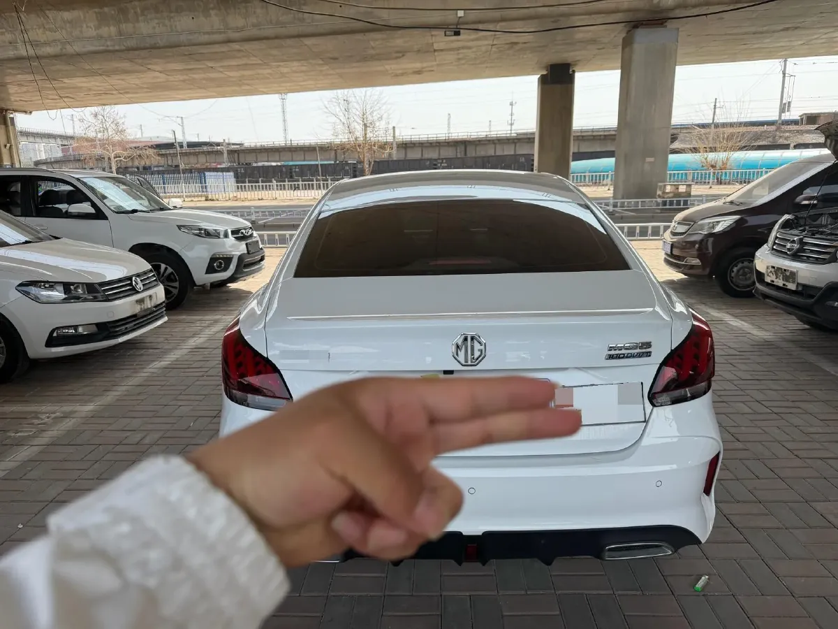 2021 MG 5 1.5L 120HP L4 CVT,autocango,china used car exporter,china ev exporter,chinese used car exporter,chinese used ev exporter