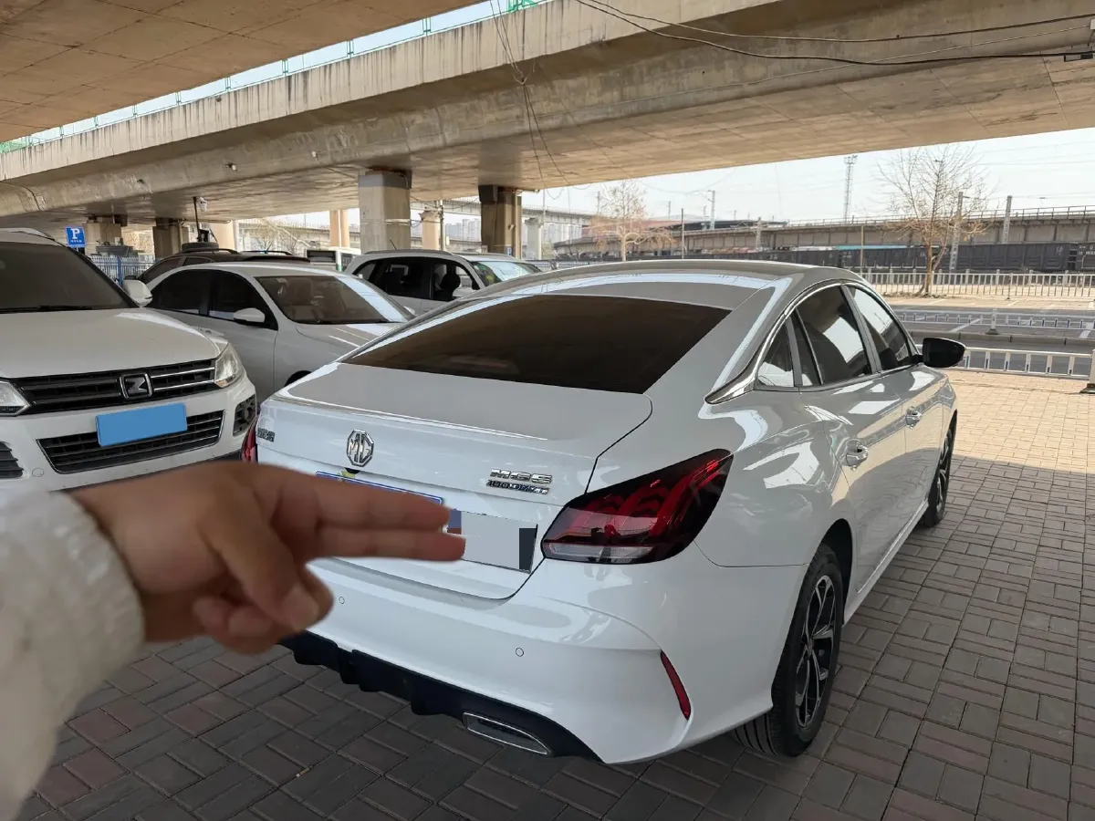 2021 MG 5 1.5L 120HP L4 CVT,autocango,china used car exporter,china ev exporter,chinese used car exporter,chinese used ev exporter