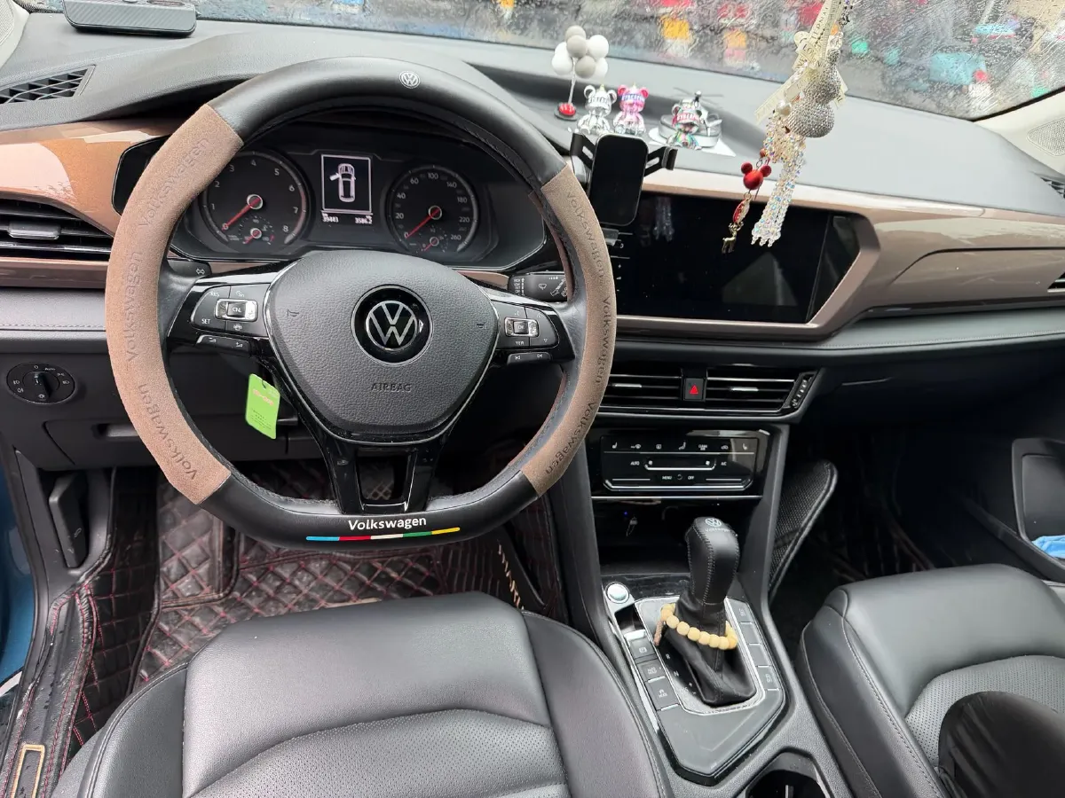 2021 Volkswagen Tharu 1.4T 150HP L4 7DCT,autocango,china used car exporter,china ev exporter,chinese used car exporter,chinese used ev exporter