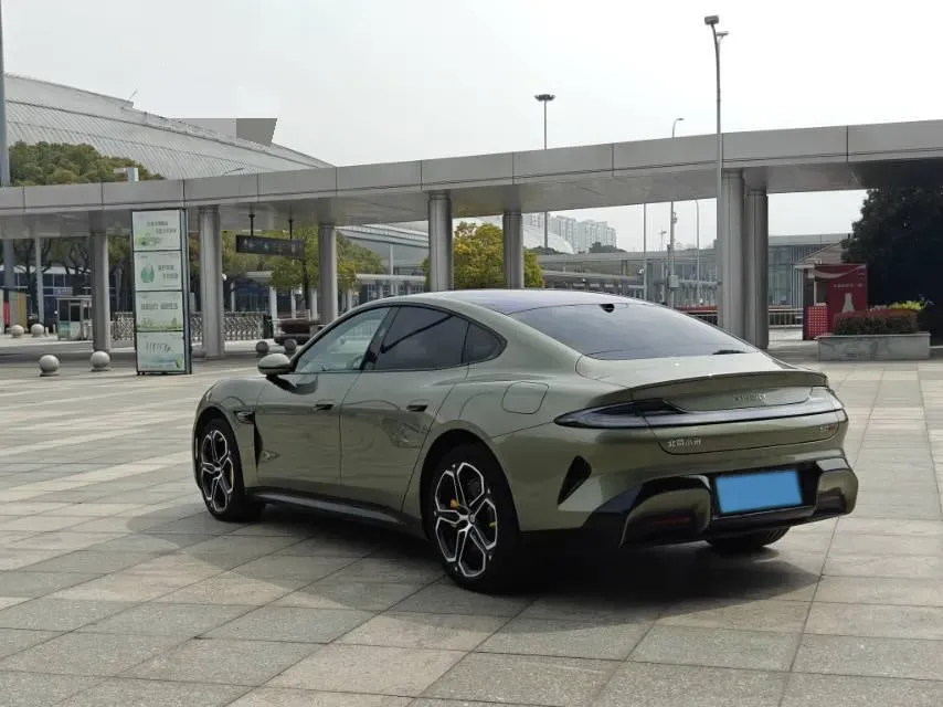 2024 MI SU7 BEV 101KWH,autocango,china used car exporter,china ev exporter,chinese used car exporter,chinese used ev exporter