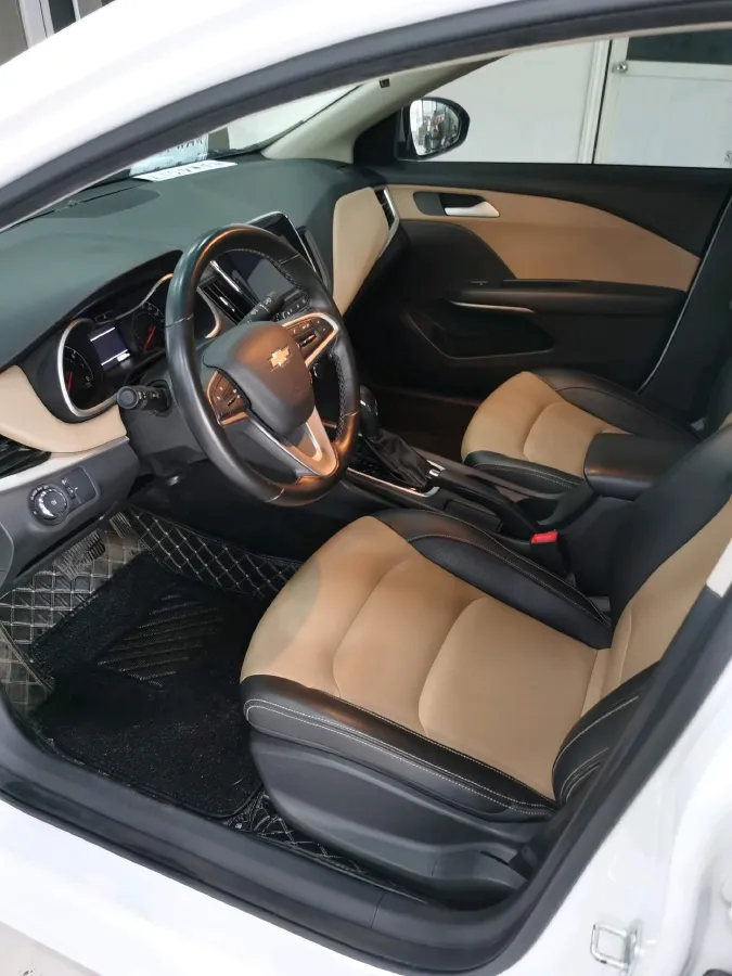 2020 Chevrolet Monza 1.5L 113HP L4 6AT,autocango,china used car exporter,china ev exporter,chinese used car exporter,chinese used ev exporter