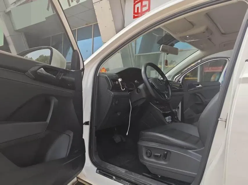 2021 Volkswagen Tharu 2.0T 186HP L4 7DCT,autocango,china used car exporter,china ev exporter,chinese used car exporter,chinese used ev exporter