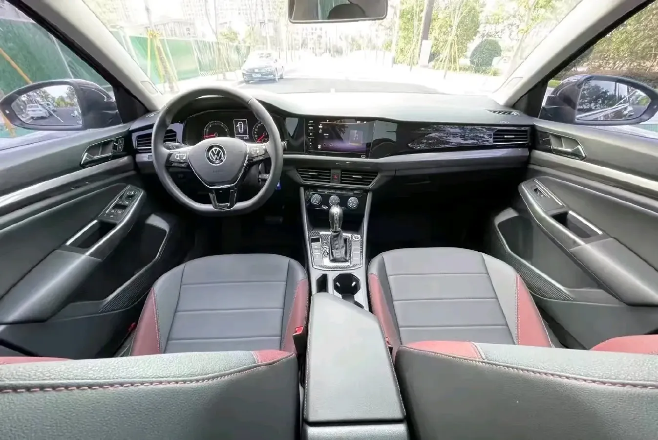 2021 Volkswagen Bora 1.5L 113HP L4 6AT,autocango,china used car exporter,china ev exporter,chinese used car exporter,chinese used ev exporter