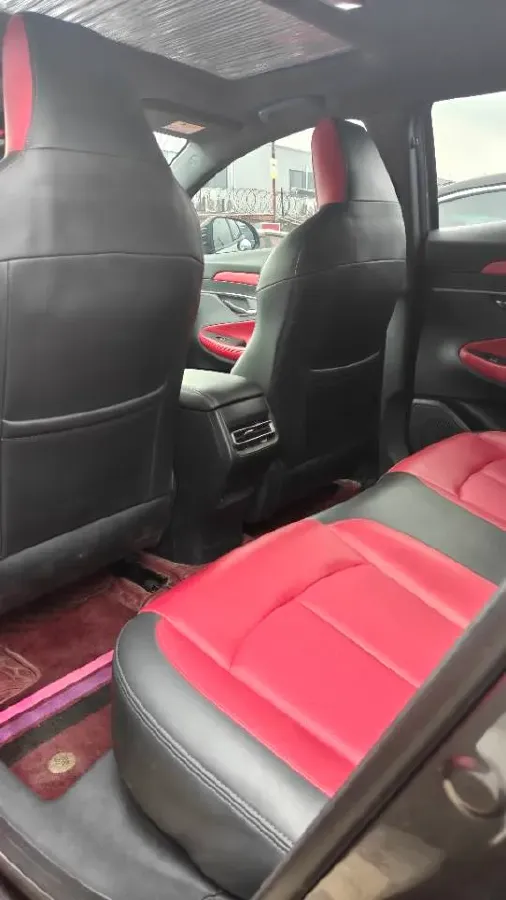 2021 ChangAn UNI-T 1.5T 180HP L4 7DCT,autocango,china used car exporter,china ev exporter,chinese used car exporter,chinese used ev exporter