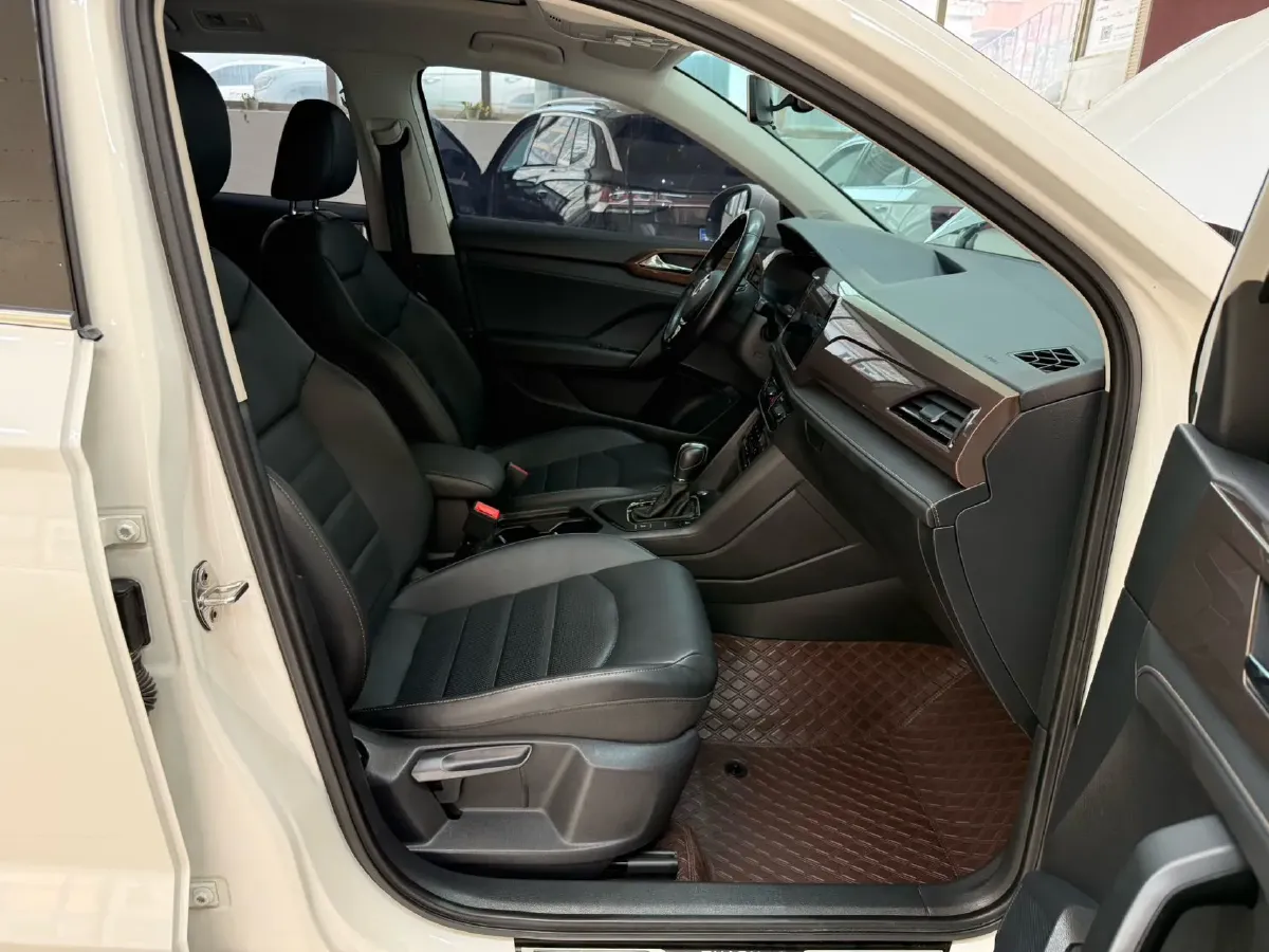 2021 Volkswagen Tharu 1.4T 150HP L4 7DCT,autocango,china used car exporter,china ev exporter,chinese used car exporter,chinese used ev exporter