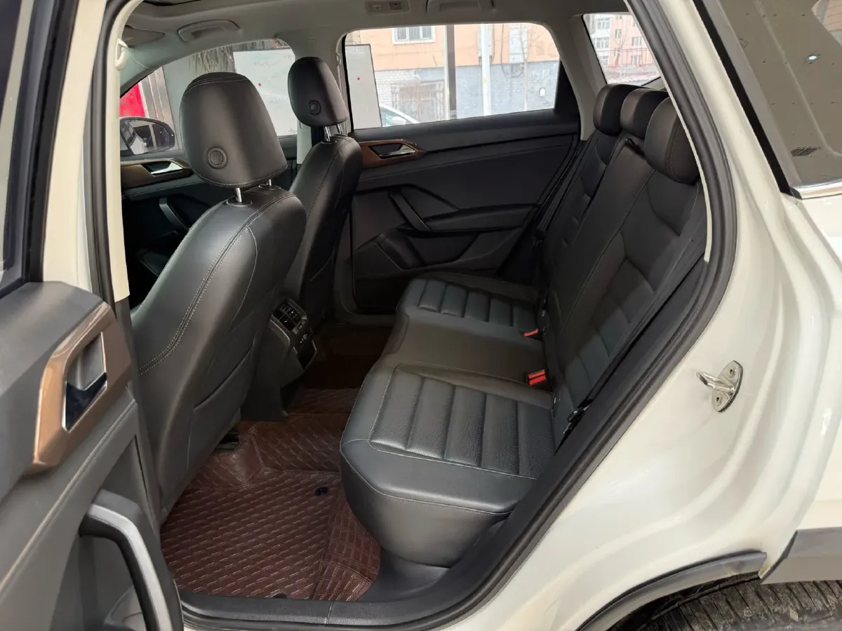 2021 Volkswagen Tharu 1.4T 150HP L4 7DCT,autocango,china used car exporter,china ev exporter,chinese used car exporter,chinese used ev exporter