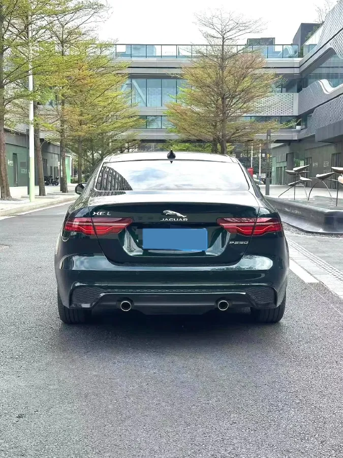 2021 Jaguar XEL 2.0T 250HP L4 8AT,autocango,china used car exporter,china ev exporter,chinese used car exporter,chinese used ev exporter