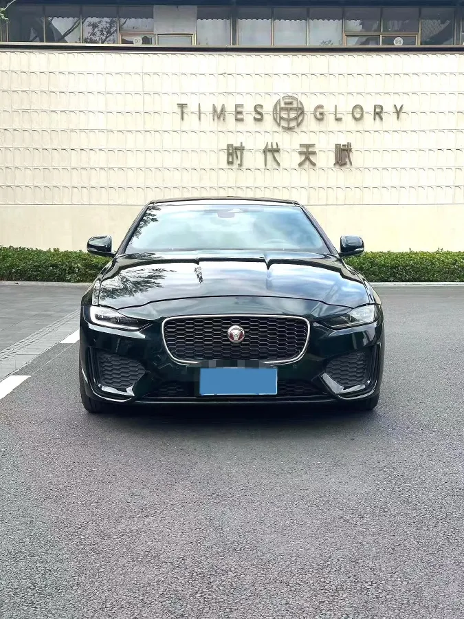 2021 Jaguar XEL 2.0T 250HP L4 8AT,autocango,china used car exporter,china ev exporter,chinese used car exporter,chinese used ev exporter
