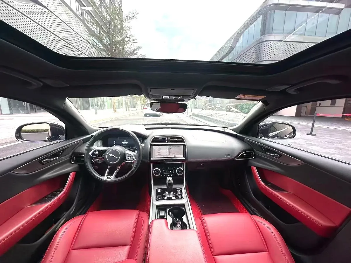 2021 Jaguar XEL 2.0T 250HP L4 8AT,autocango,china used car exporter,china ev exporter,chinese used car exporter,chinese used ev exporter