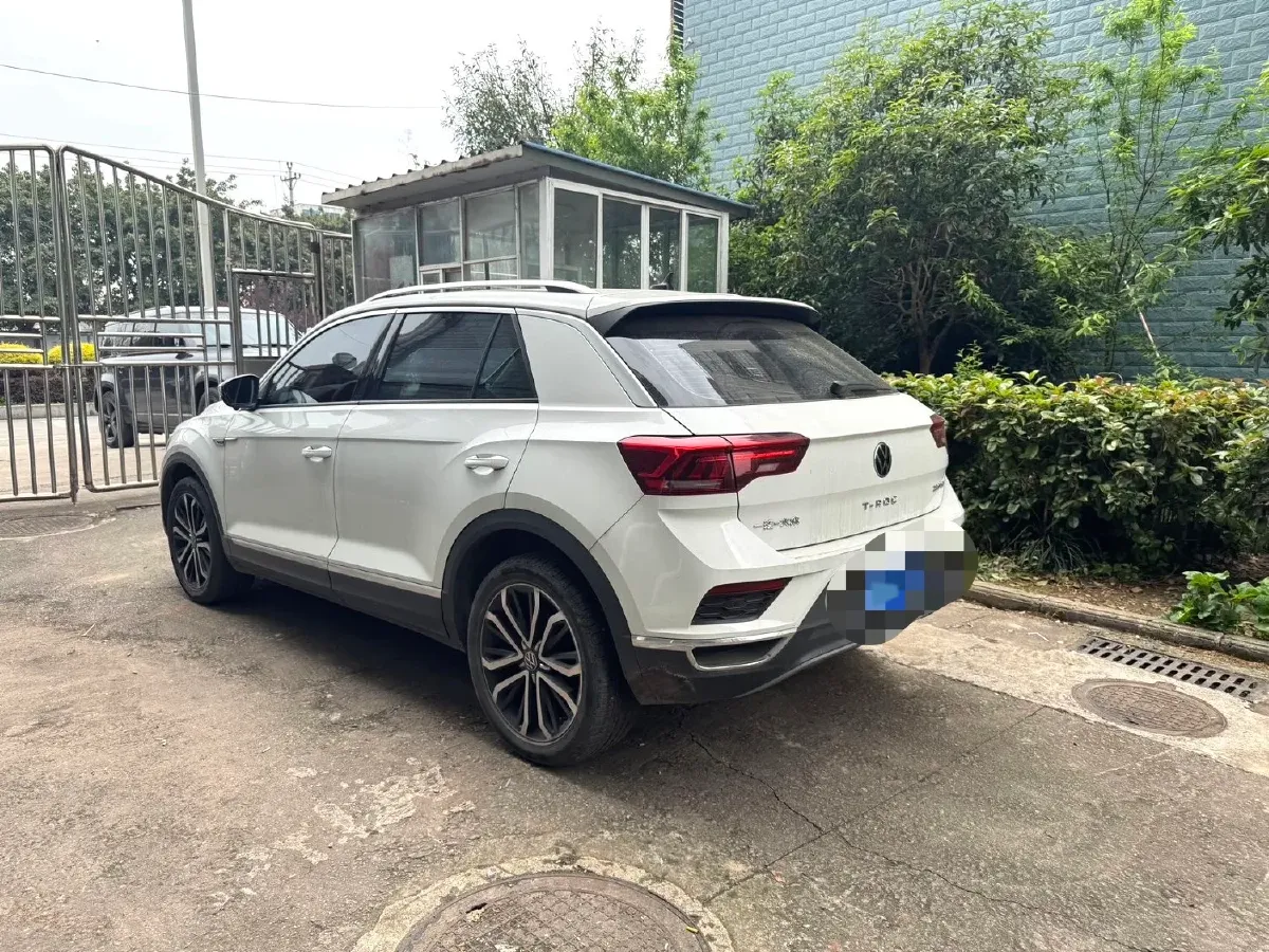 2021 Volkswagen T-Roc 1.4T 150HP L4 7DCT,autocango,china used car exporter,china ev exporter,chinese used car exporter,chinese used ev exporter
