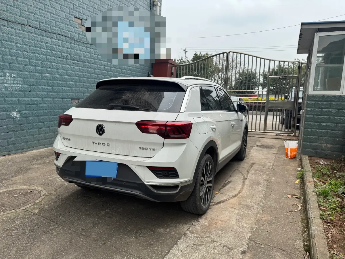 2021 Volkswagen T-Roc 1.4T 150HP L4 7DCT,autocango,china used car exporter,china ev exporter,chinese used car exporter,chinese used ev exporter