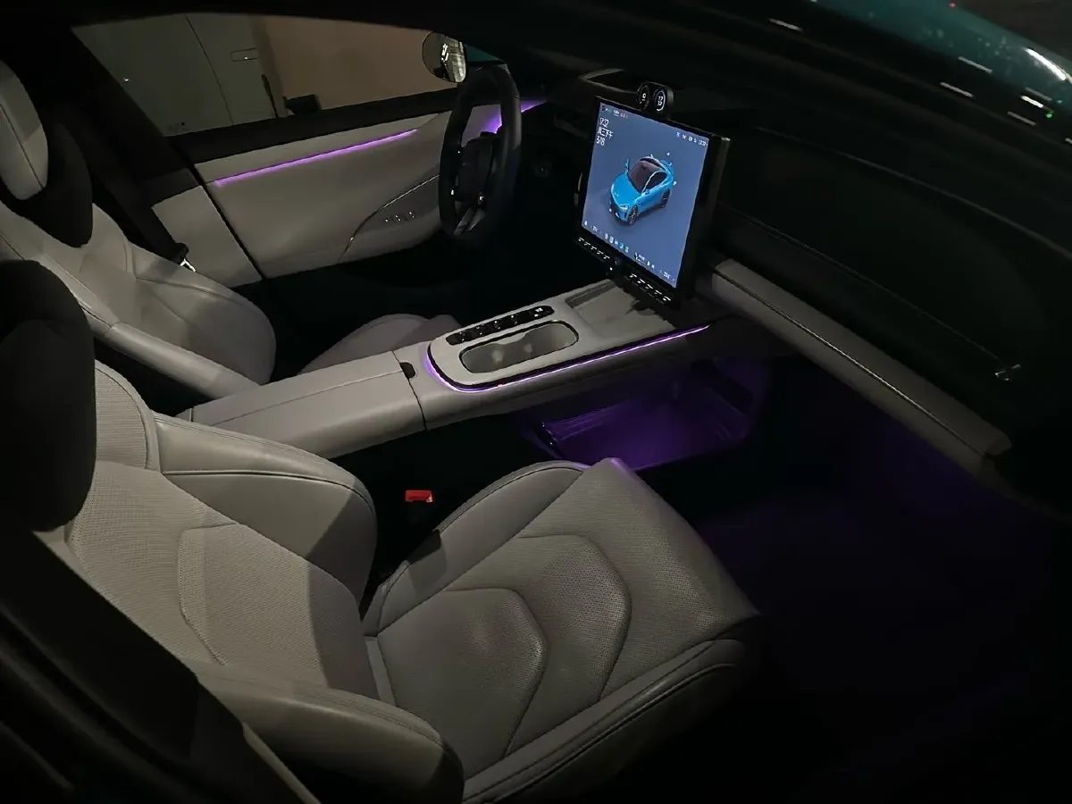 2024 MI SU7 BEV 101KWH,autocango,china used car exporter,china ev exporter,chinese used car exporter,chinese used ev exporter