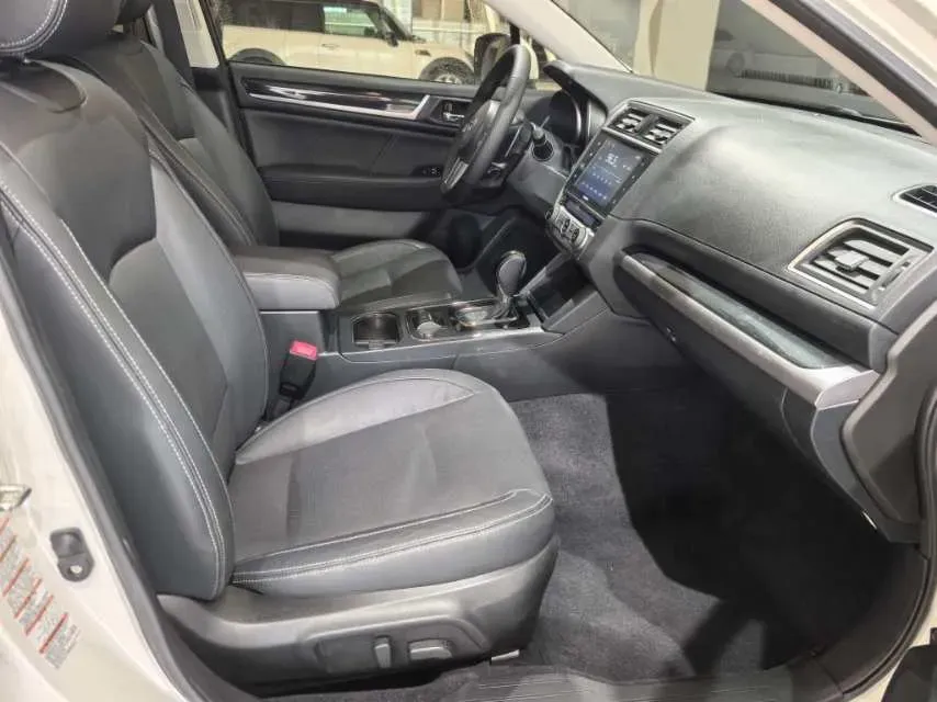 2017 Subaru Outback 2.5L 175HP H4 CVT,autocango,china used car exporter,china ev exporter,chinese used car exporter,chinese used ev exporter