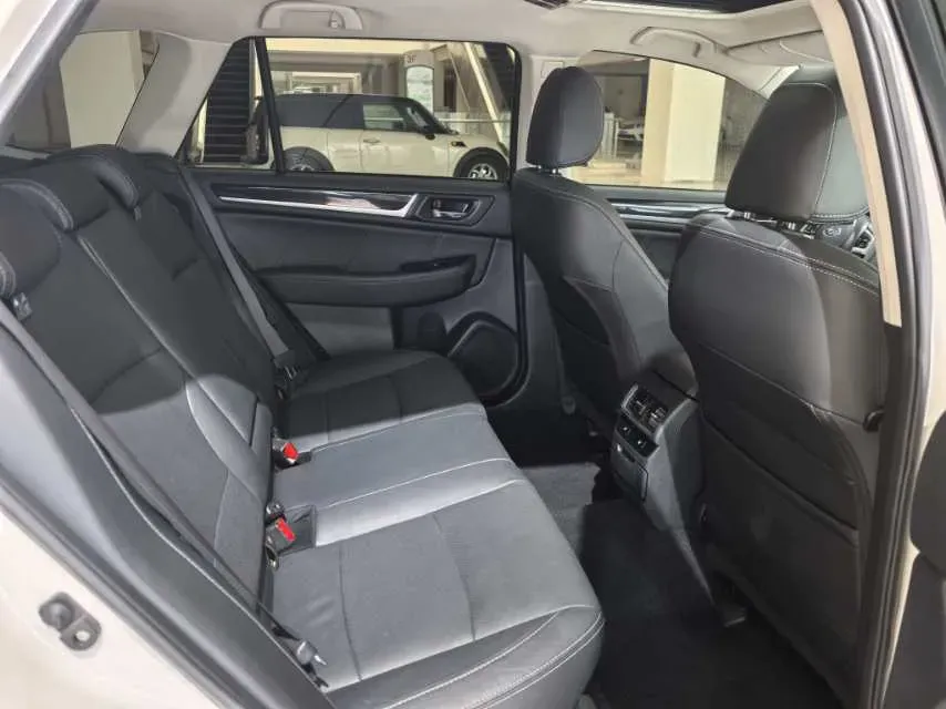 2017 Subaru Outback 2.5L 175HP H4 CVT,autocango,china used car exporter,china ev exporter,chinese used car exporter,chinese used ev exporter