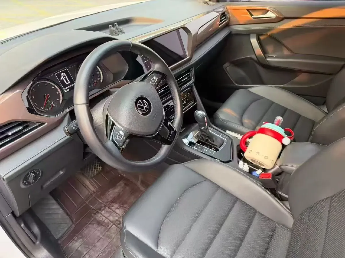 2021 Volkswagen Tharu 1.4T 150HP L4 7DCT,autocango,china used car exporter,china ev exporter,chinese used car exporter,chinese used ev exporter