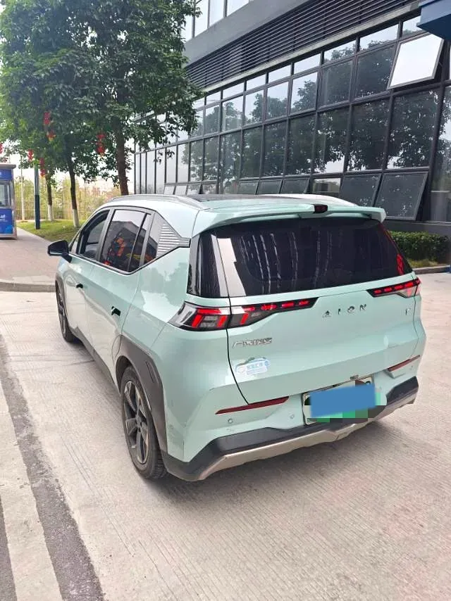 2022 Geely Okavango 1.8T 184HP L4 7DCT,autocango,china used car exporter,china ev exporter,chinese used car exporter,chinese used ev exporter