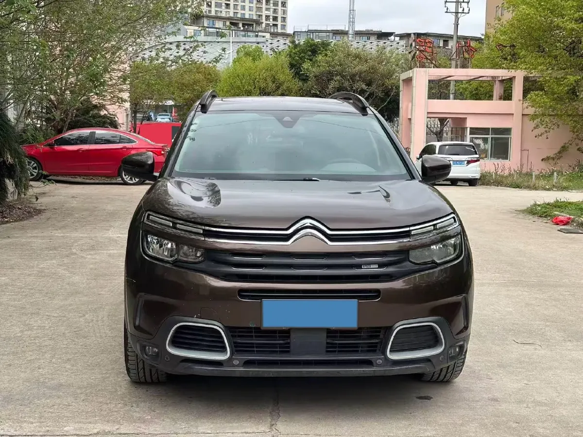 2017 Citroen C5 Aircross 1.8T 204HP L4 6AT,autocango,china used car exporter,china ev exporter,chinese used car exporter,chinese used ev exporter